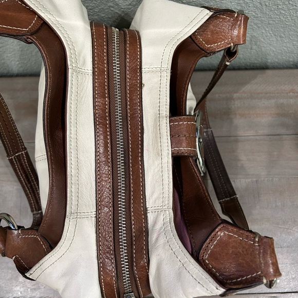 Authentic Coach White Leather Satchel/ Shoulder Handbag - Picture 13 of 15